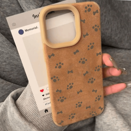 Protective case for iPhone in faux suede Soft touch - Cat paw and bone