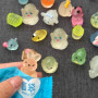 Toy Figures - Sachet surprise d’animaux miniatures luminescents 3D – brille dans le noir – style bébé fruit, wholesale price