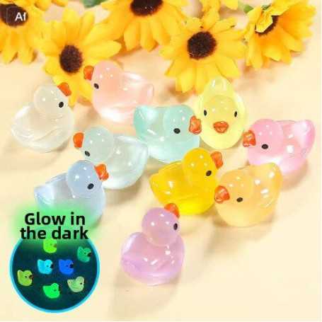 3D Toy, Mini Figure - copy of Surprise sachet of luminescent 3D miniature animal - glows in the dark - bright chick style (rando