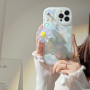 Protective case with delicate flower patterns and flower-shaped necklaces (Mayline)